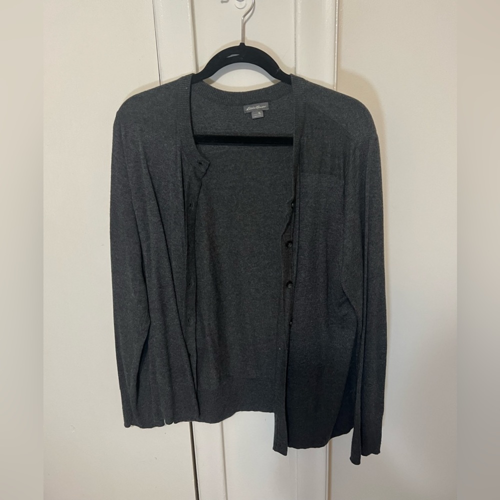 Eddie Bauer grey cardigan sweater size XL